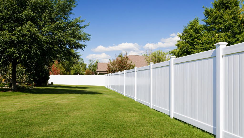 Fence installation in Tarpon Springs